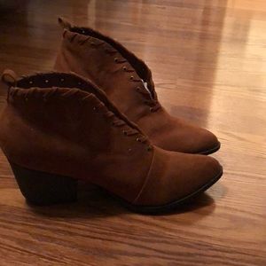 Brown short boots